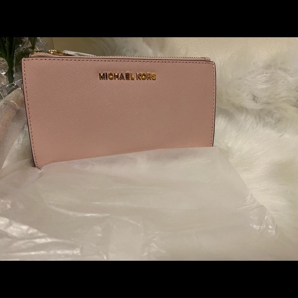 Michael Kors LG Double Zip Wristlet Leather NWT - Picture 4 of 16